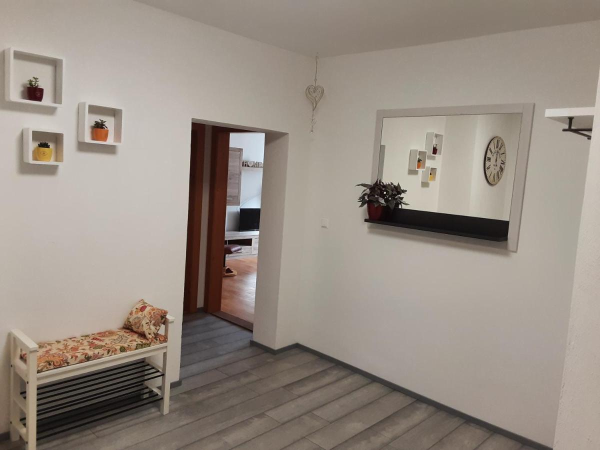 Apartment - Ferienwohnung 1 Treffen Am Ossiachersee Εξωτερικό φωτογραφία